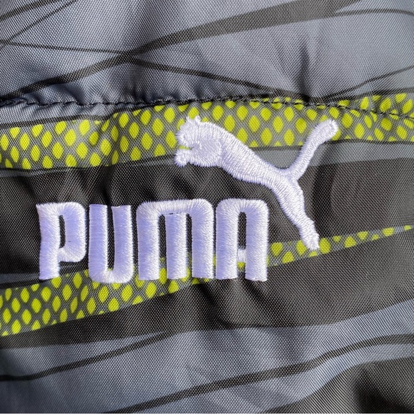 PUMA KID’S PUFFER VEST CAMO SIZE SMALL 6 BLACK GRAY YELLOW WINTER EUC - Picture 4 of 11